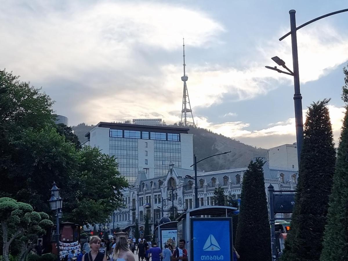 Willa Old Tbilisi Freedom Square, Tbilisi Площадь Свободы Zewnętrze zdjęcie